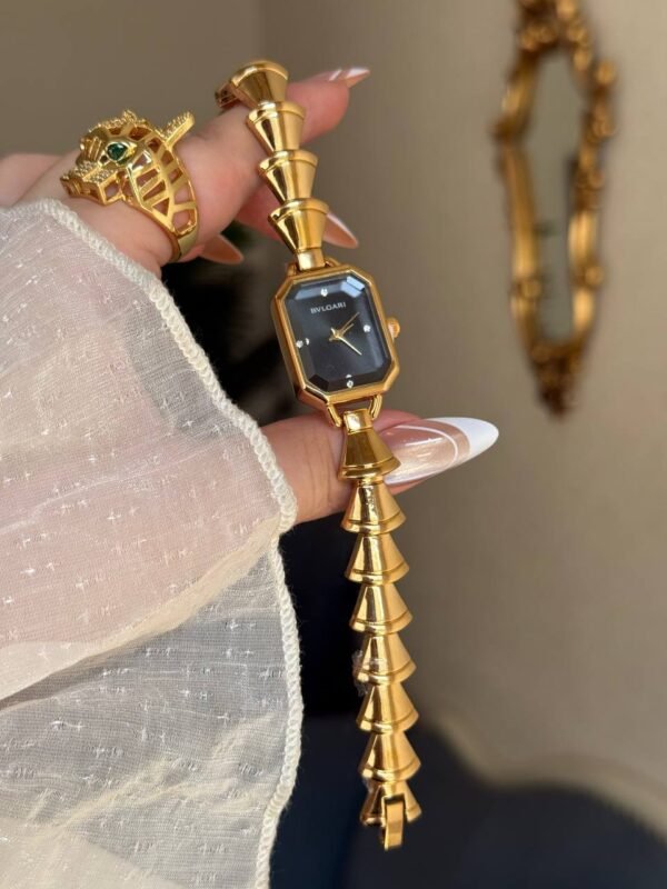 ساعة