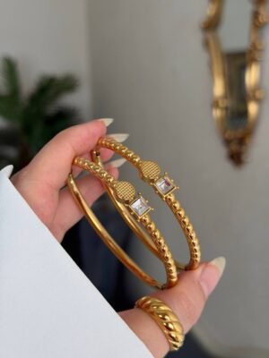 اساور